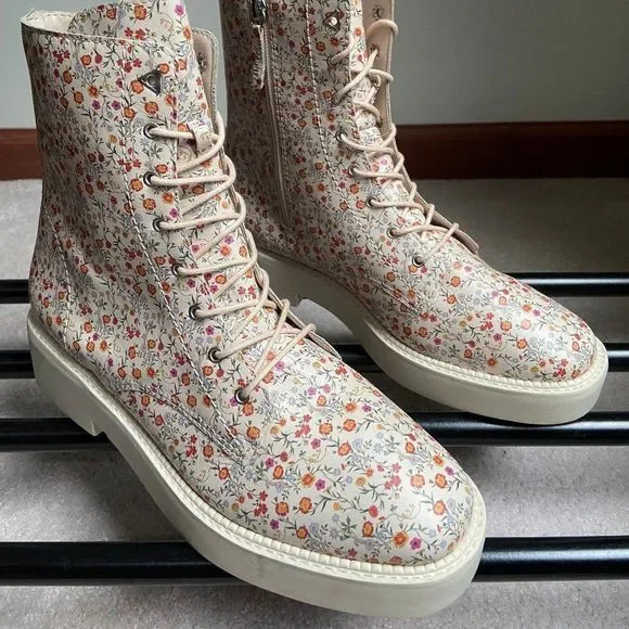 SCHUTZ Women McKenzie Leather Combat Boots NEW - Picture 7 of 7